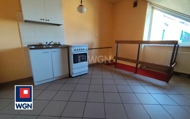 Lokal usługowy na  wynajem Radomsko - LOKAL DO WYNAJĘCIA !