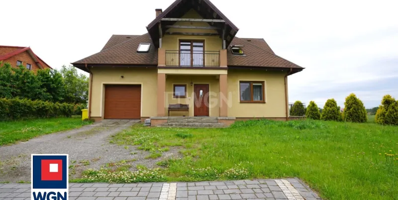 Dom na  sprzedaż Bogdanów - Solidny dom w Bogdanowie.